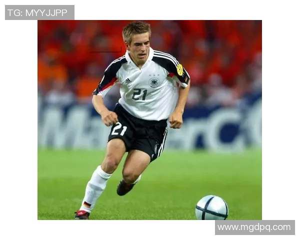 足球明星嘉伟的传奇人生与辉煌成就全景解析